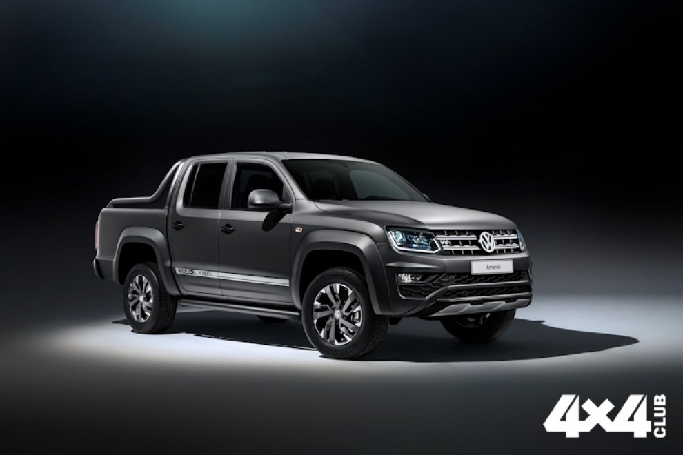 Volkswagen Amarok Dark Label доступен для заказа в России