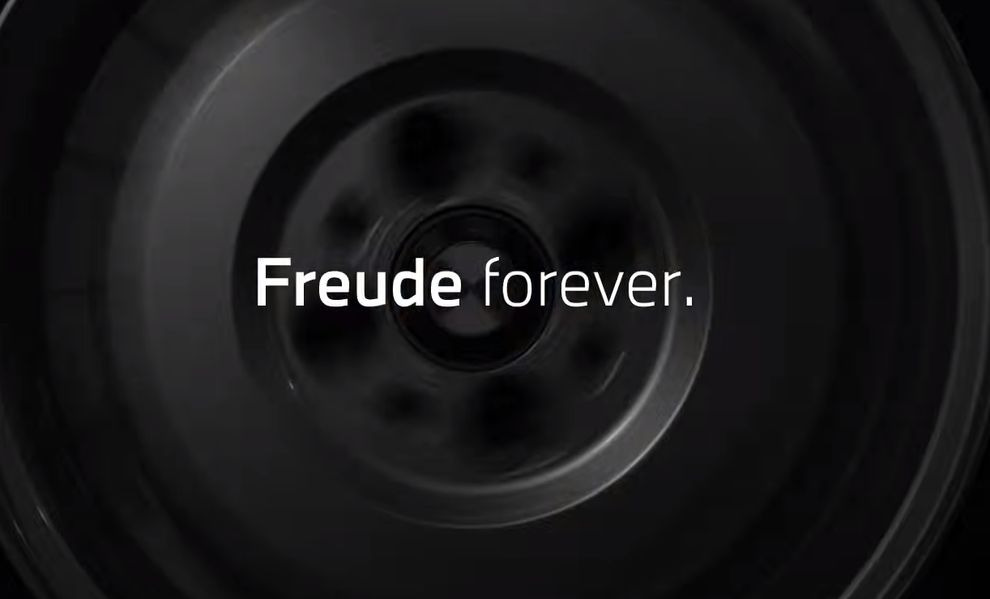 Новогодний рекламный ролик BMW заставляет задуматься о том, что на самом деле значит «удовольствие от вождения»