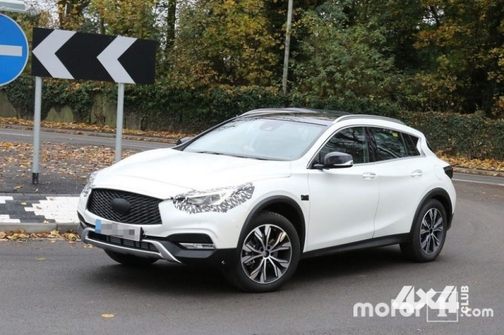 Infiniti QX30 избавился от камуфляжа