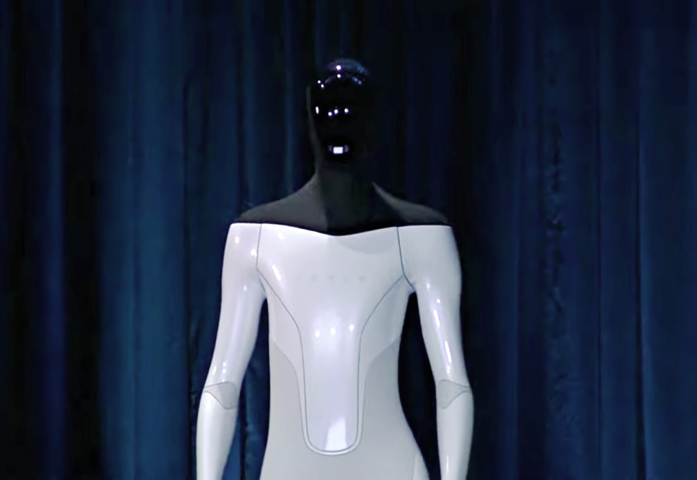 Илон Маск пообещал через год показать рабочий прототип антропоморфного робота