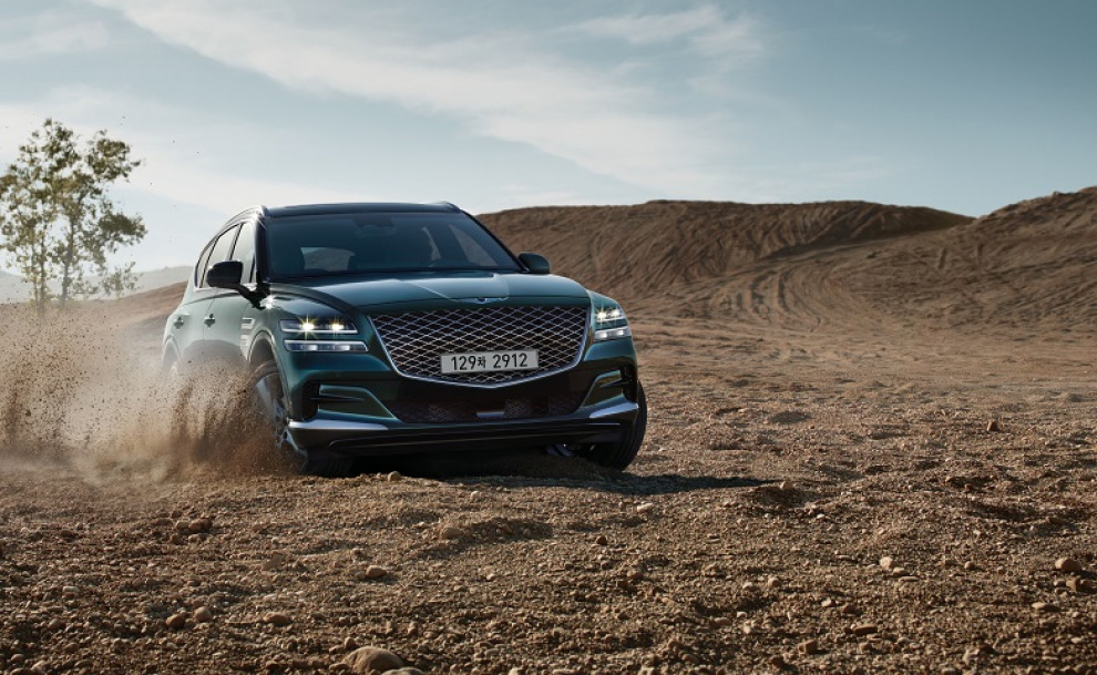Genesis G80 получил два бензиновых турбомотора