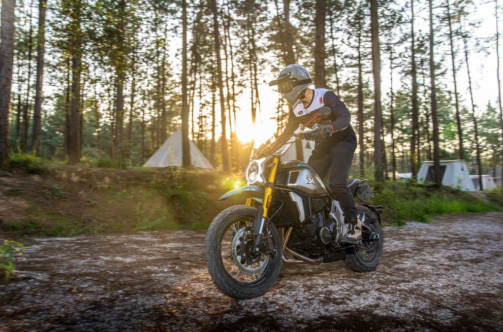 На прошедшей выставке EICMA-2023 CFMOTO представила новый внедорожный мотоцикл 