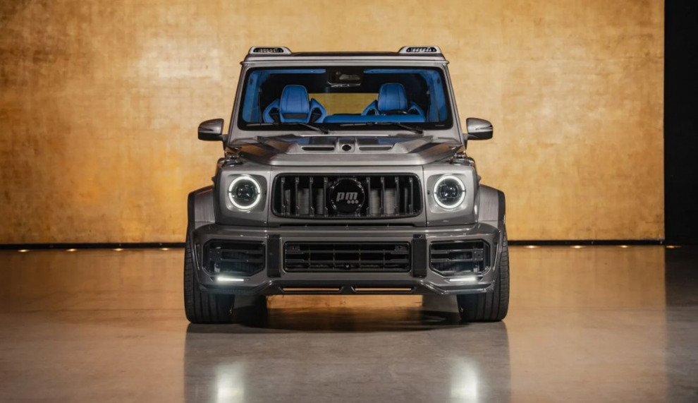 Mercedes G-класса стал довольно скучным, поэтому его покрыли краской «под нержавеющую сталь»