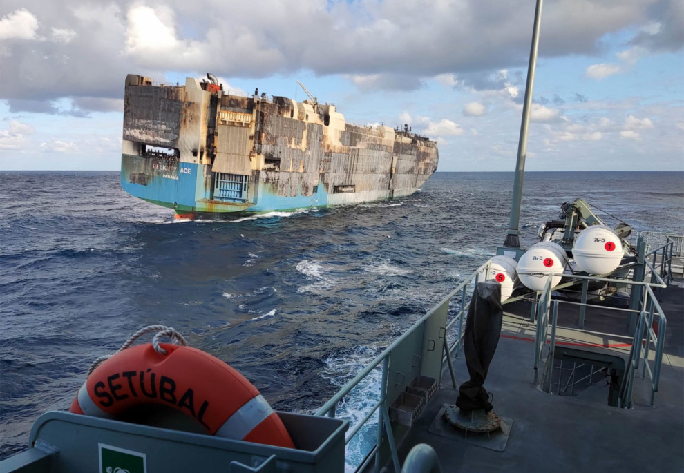 Тысячи Volkswagen, Porsche и Lamborghini всё-таки утонули