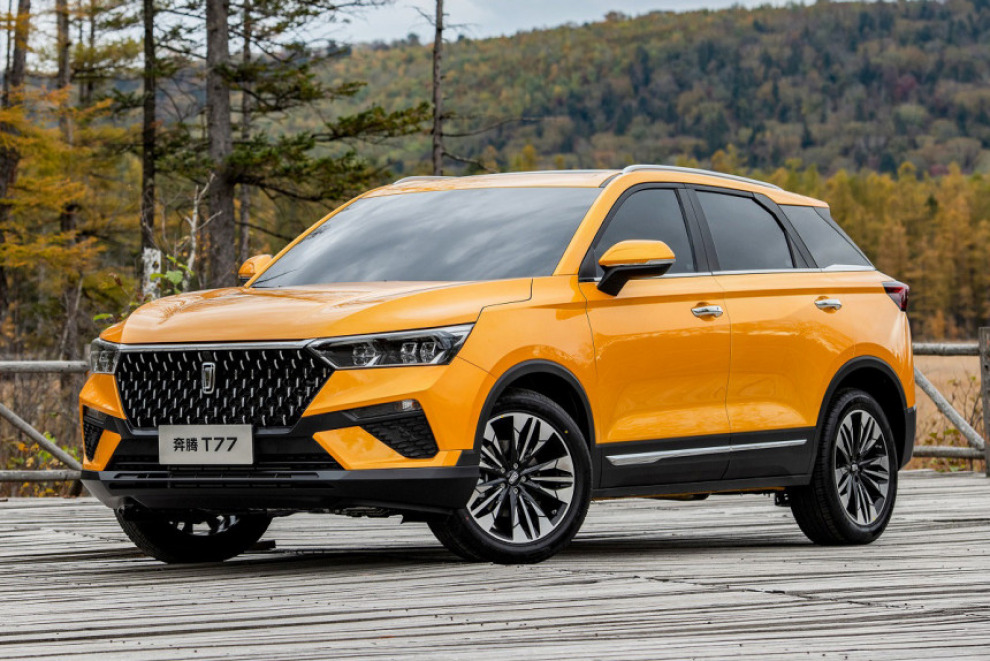 FAW выводит на российский рынок новый кроссовер. Это Bestune T77
