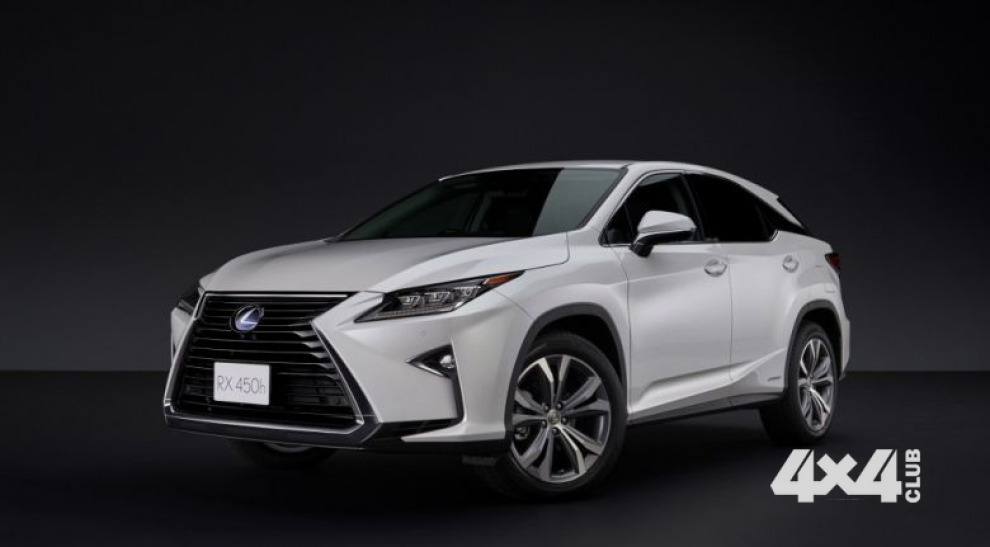 Lexus открыл прием заказов на новое поколение RX