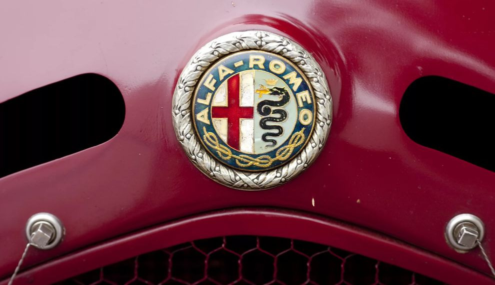 Неизвестные внедорожники Alfa Romeo: шутинг-брейк, такси и многое другое