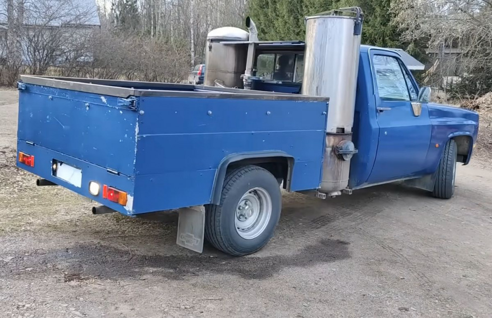 Сто тысяч километров на дровах. Безумный Chevrolet V8