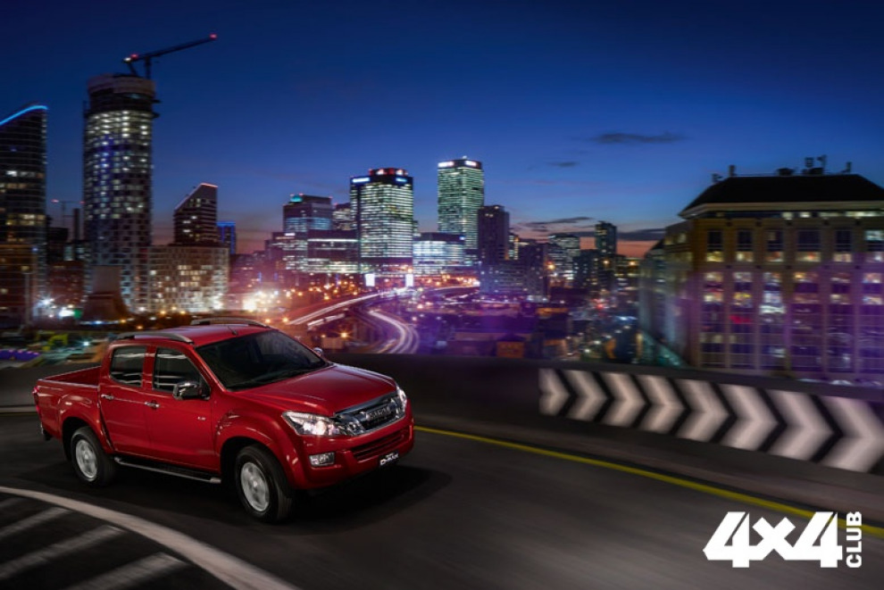 Isuzu строит отличные грузовики. Новинку пикап D-Max в компании тоже относят к разряду коммерческой техники
