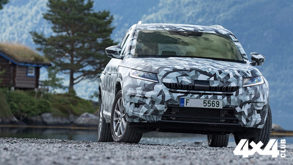 Появились подробности о семиместном кроссовере Skoda