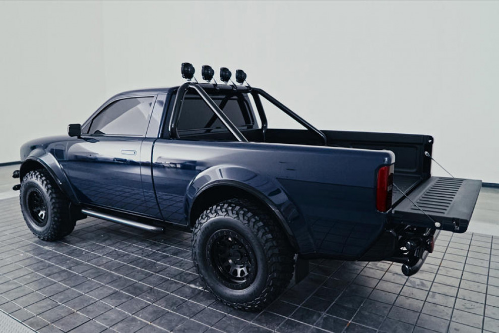 Электропикап Alpha Wolf ещё не начал продаваться, но уже попал в музей (видео)