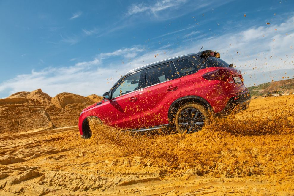 AllGrip Select. Почему полный привод от Suzuki называют интеллектуальным?