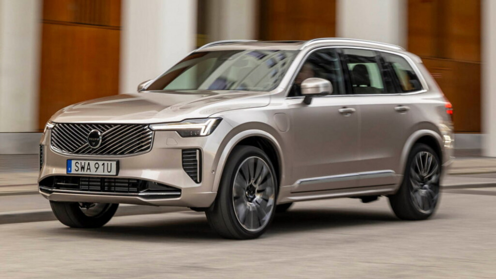 Volvo XC90 должен был уйти на покой, но неожиданно получил новую жизнь