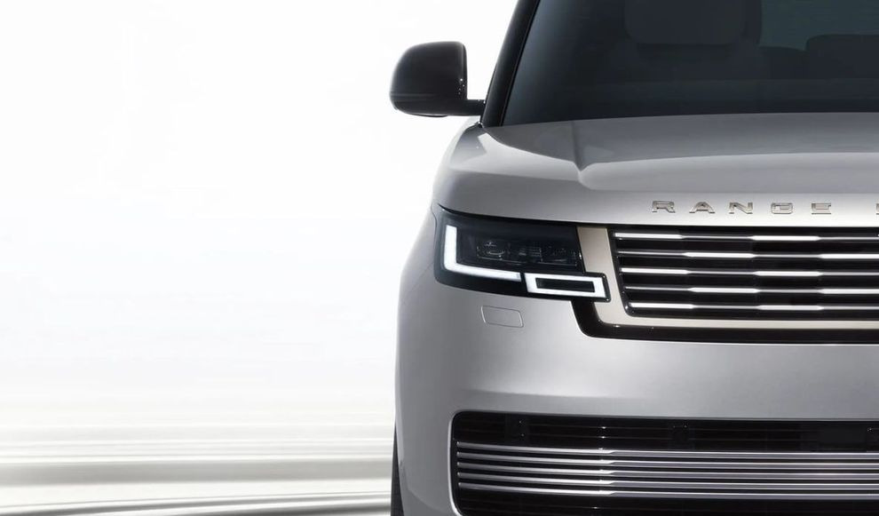 Новый Range Rover SV. Аристократ с характером спорткара 
