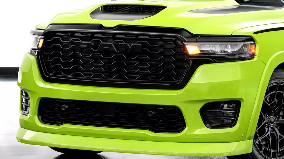  Зелёный RAM Dude напоминает, что стиль важнее высоты