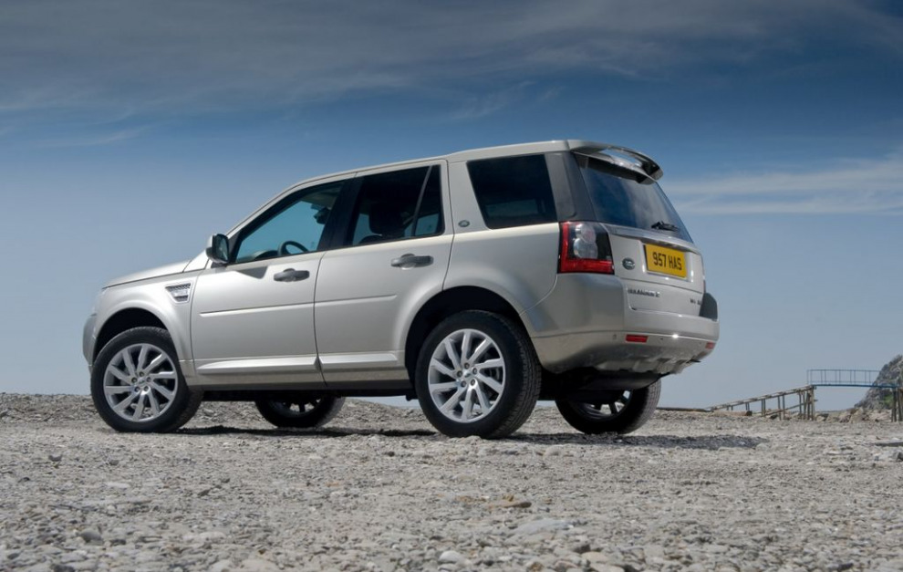 Китай воскрешает самую неудачную модель Land Rover. Точнее, её название