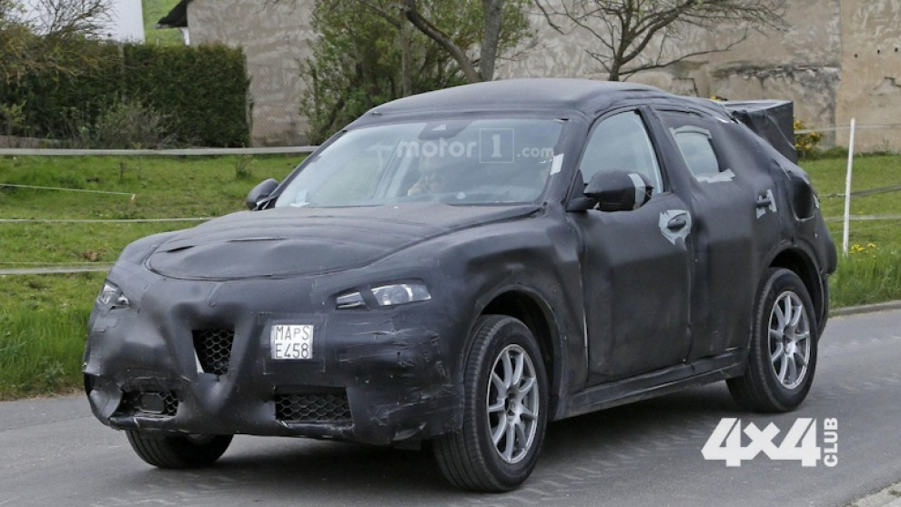 Кроссовер Alfa Romeo впервые заметили на дорогах.