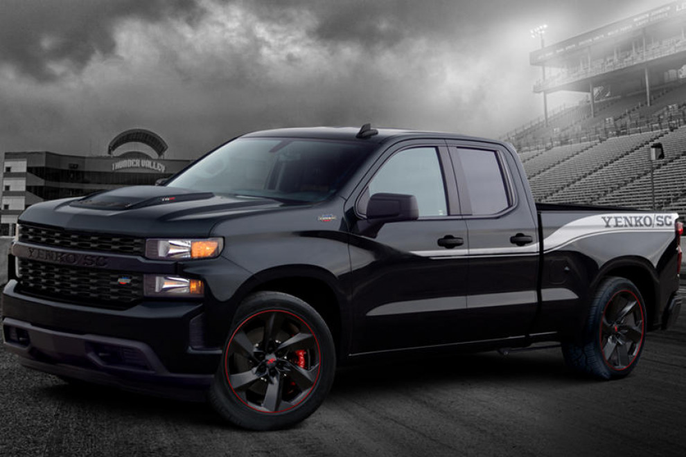 Тюнинг-хаус SVE представил 700-сильный Silverado со сложным названием