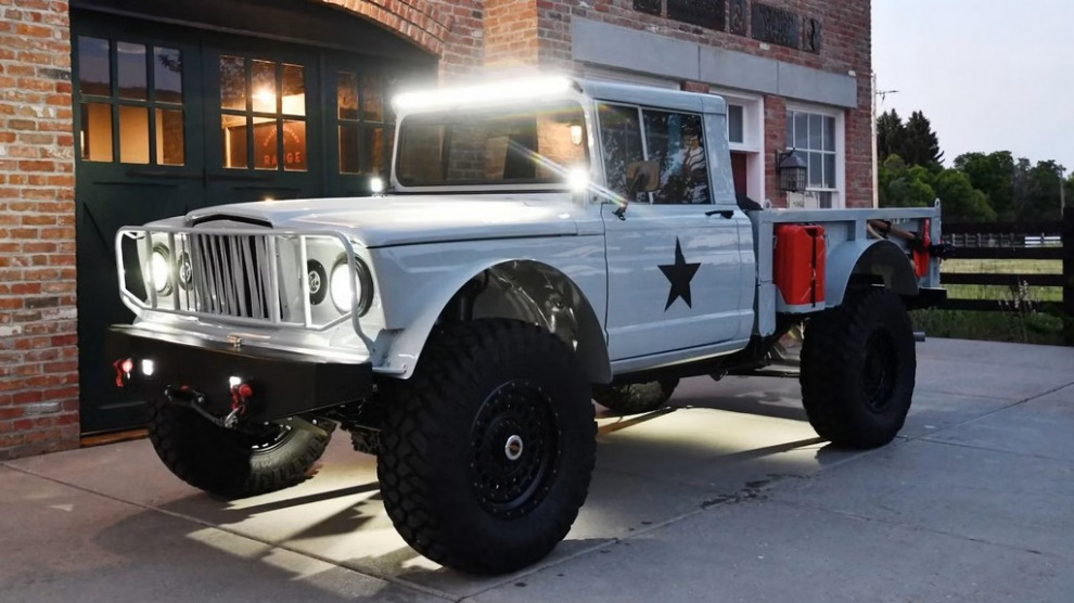 Воскрешённый армейский Kaiser-Jeep M715 с Hemi под капотом