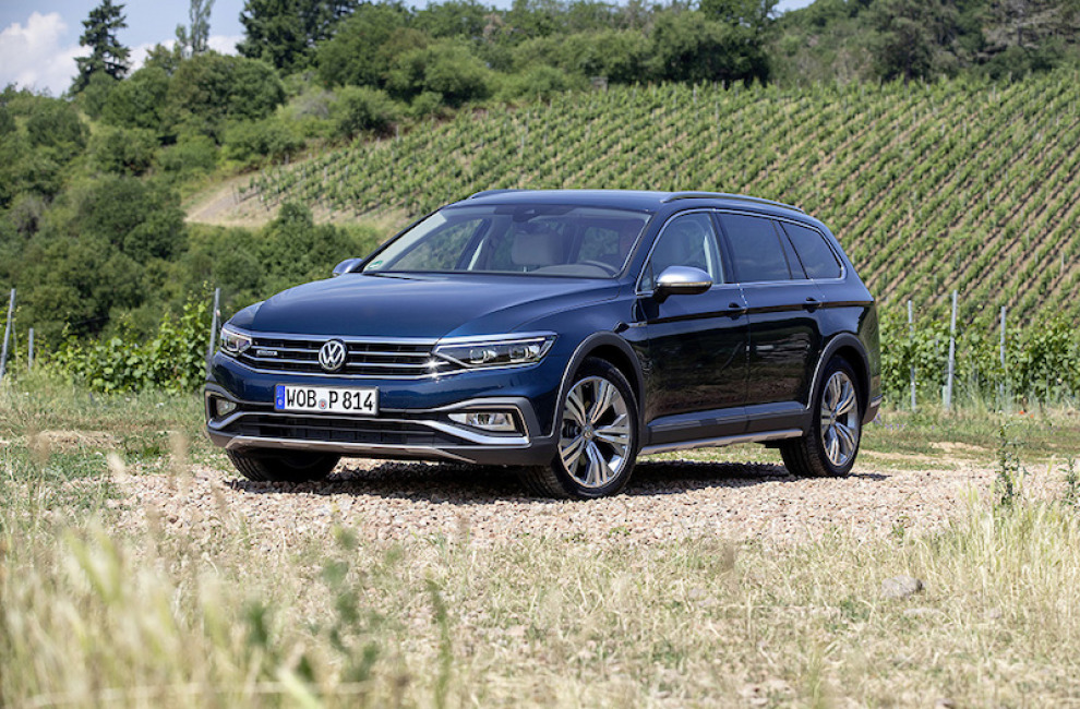 Volkswagen наконец-то вернул Passat Alltrack на российский рынок