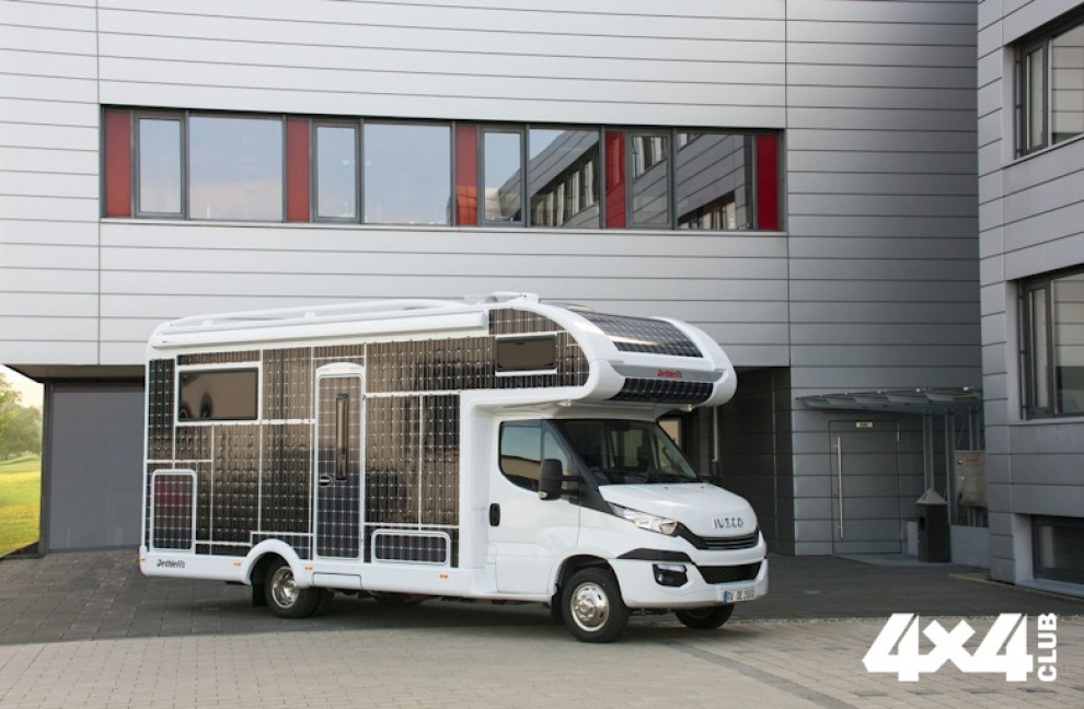 Немцы построили автодом из солнечных батарей