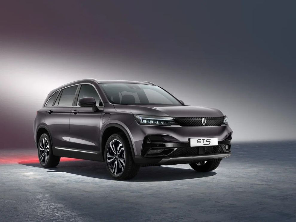 Китайский бренд Skywell объявил о начале российских продаж электрокроссовера ET5