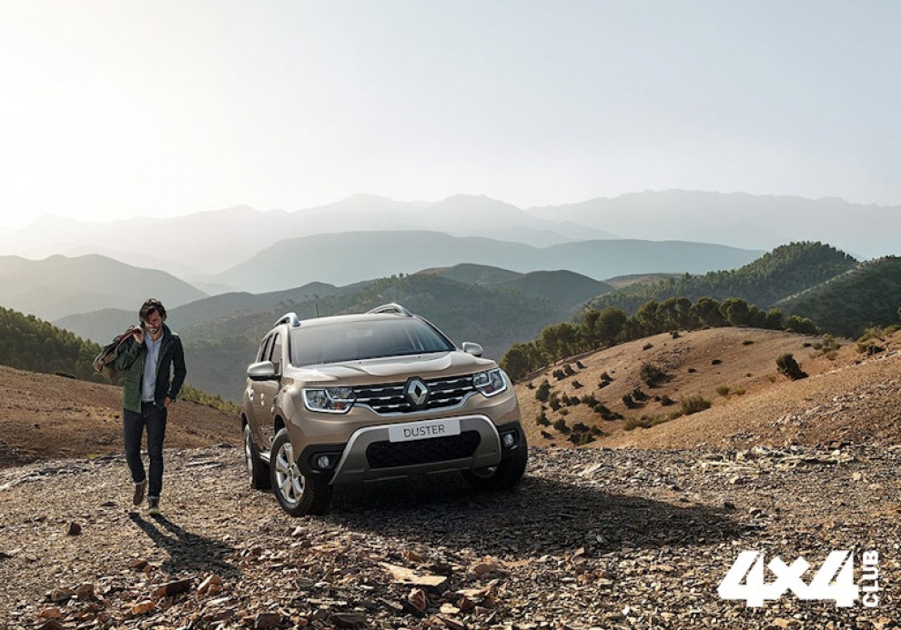 Новый Duster показали и с шильдиком Renault