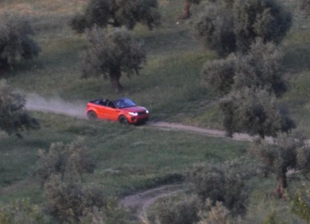 Кабриолет Range Rover Evoque засняли во время тестов