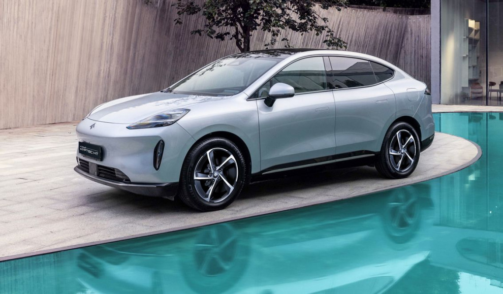 Новый GAC Hyptec HT вышел на РФ-рынок: цена и особенности