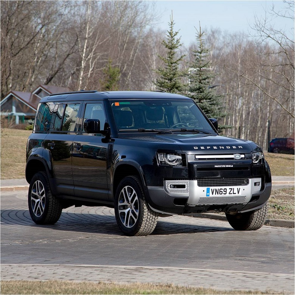В России начали испытывать новый Land Rover Defender