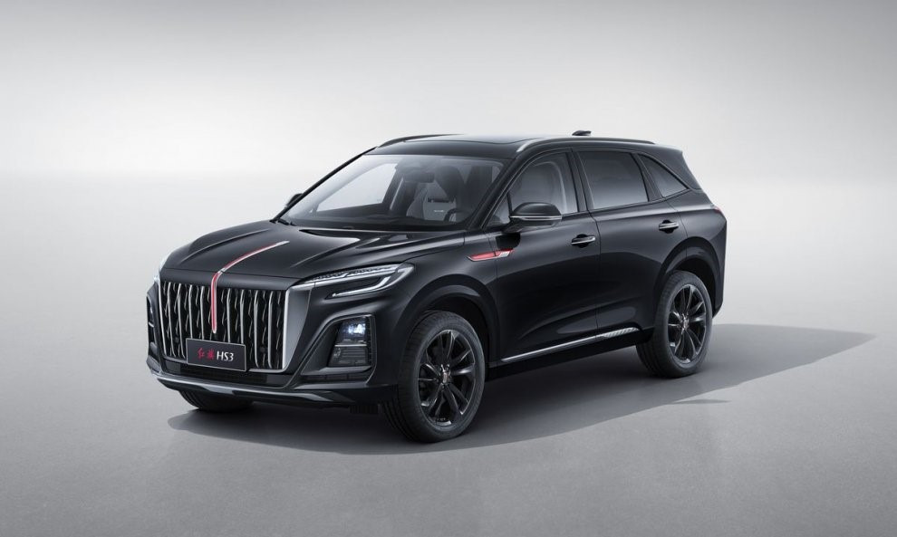 Кроссовер Hongqi HS3 обновили – теперь с Apple CarPlay и умным климатом