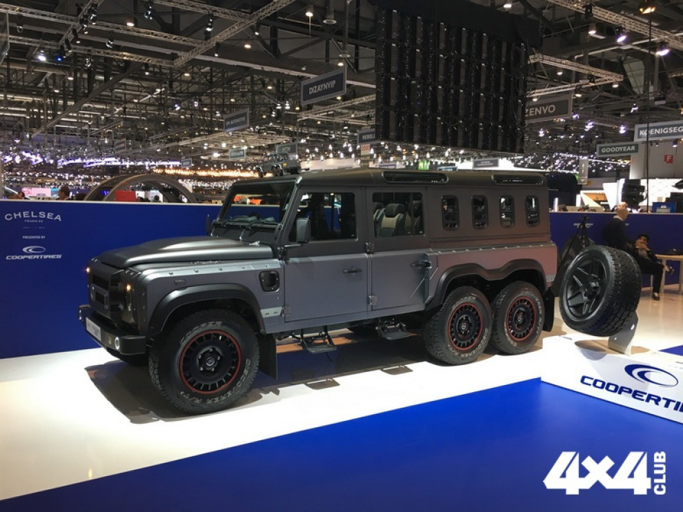 На выставке в Женеве показали шестиколесный «автобус» от Chelsea Truck Company