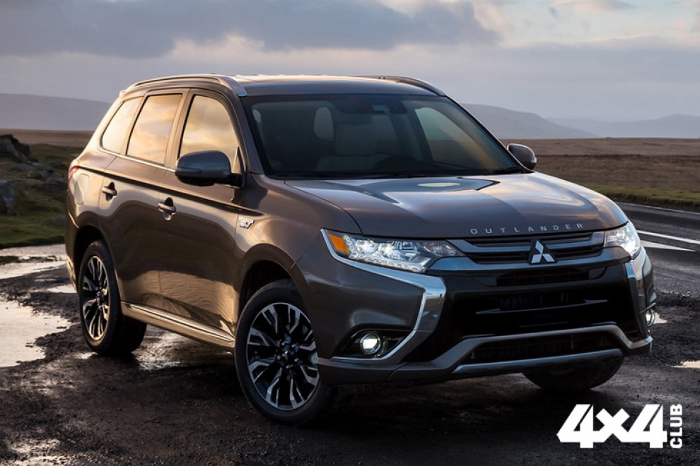 Модельный ряд Mitsubishi в России пополнится "семейной" версией Outlander