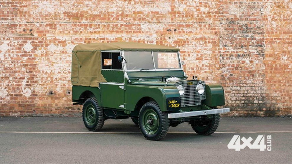 Land Rover выпустит 25 классических «Дефендеров»