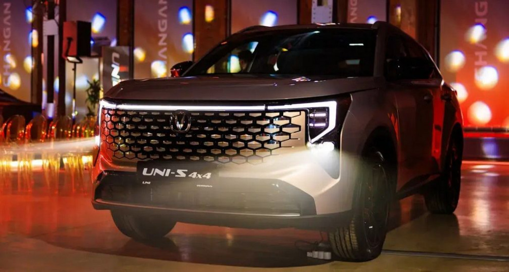 Changan UNI-Z уже на подходе