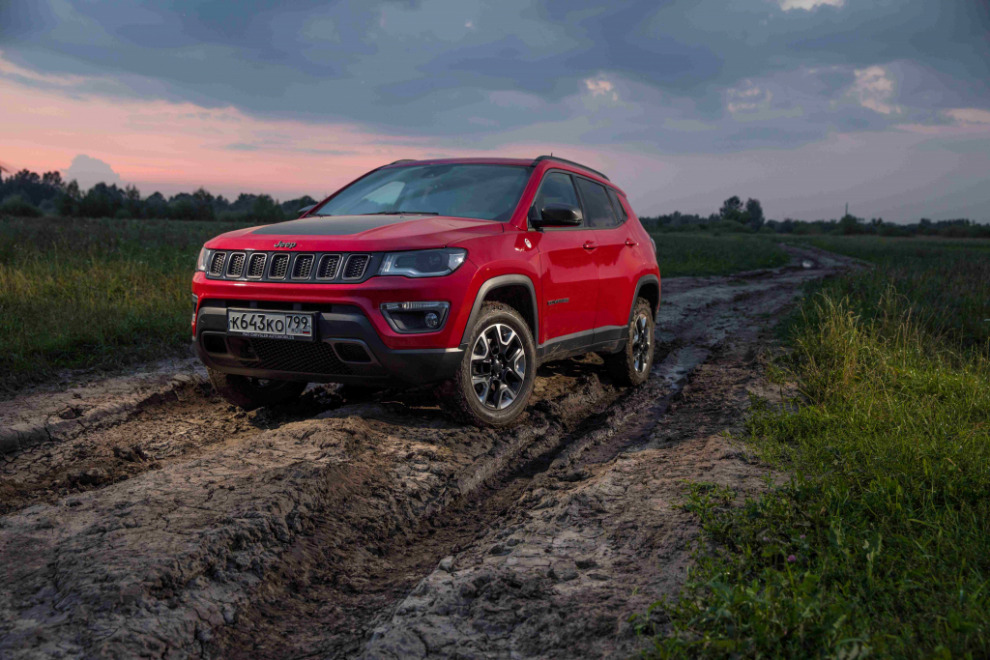 Jeep Compass. Ближе к природным оттенкам
