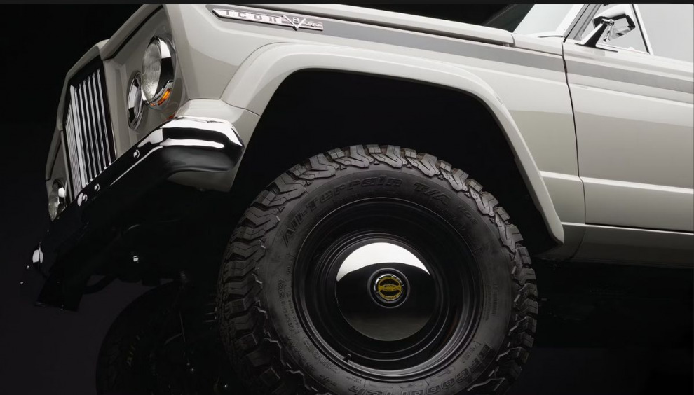 Ещё один невероятный Jeep 1975 года. На это раз от ICON