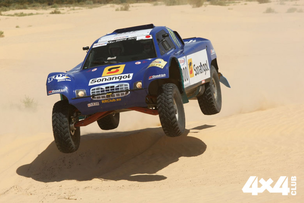 Жан-Луи Шлессеру по прозвищу «Лис пустыни» рассказал нам, какой внедорожник самый лучший