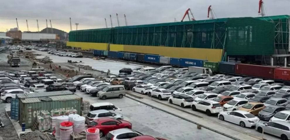 Автомобильный ажиотаж – россияне бросились растамаживать иномарки до повышения утильсбора