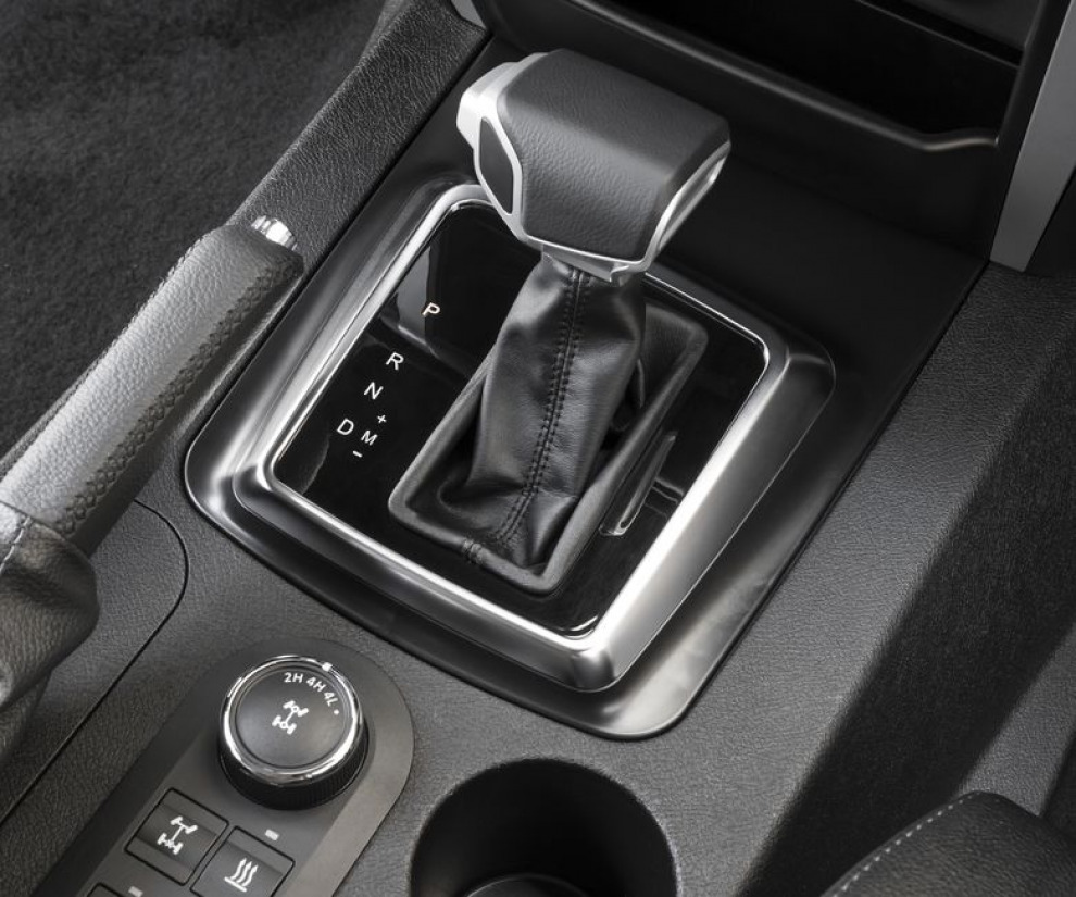 УАЗ "Патриот" с автоматом, теперь с завода!