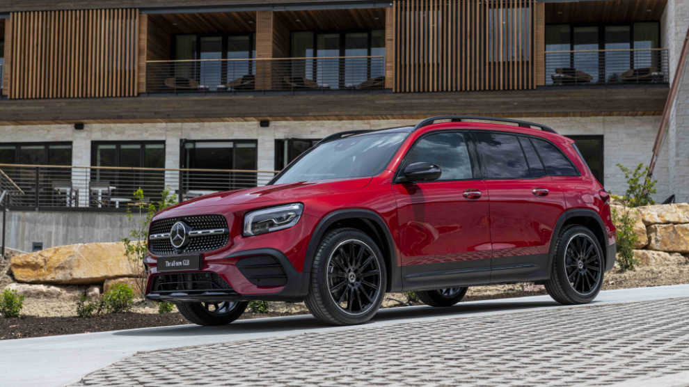 Первый полусредний. Новый Mercedes-Benz GLB