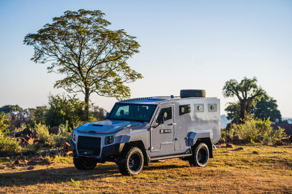 Land Cruiser от SVI. От минных полей до уличных беспорядков