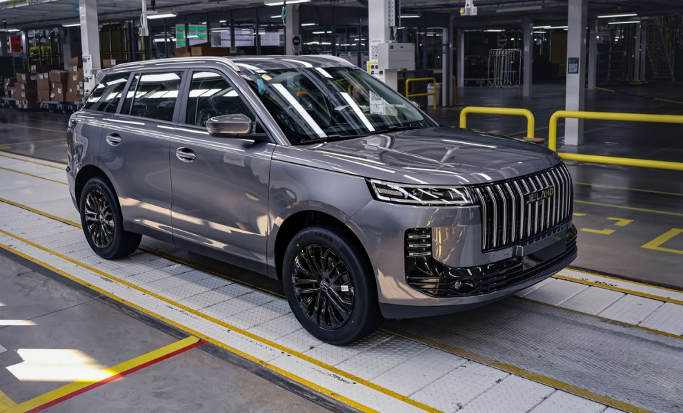 На заводе в Шушарах выпустили первый JELAND