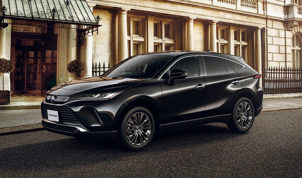 Новый Toyota Harrier: удивительный дизайн и другая платформа