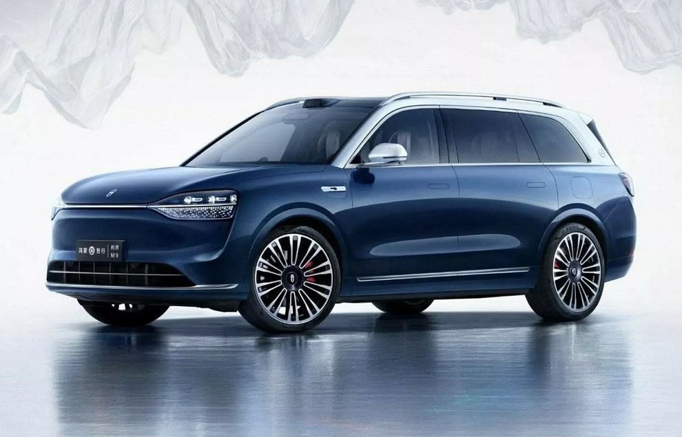 Роскошный внедорожник Huawei – бюджетный китайский Mercedes-Maybach GLS