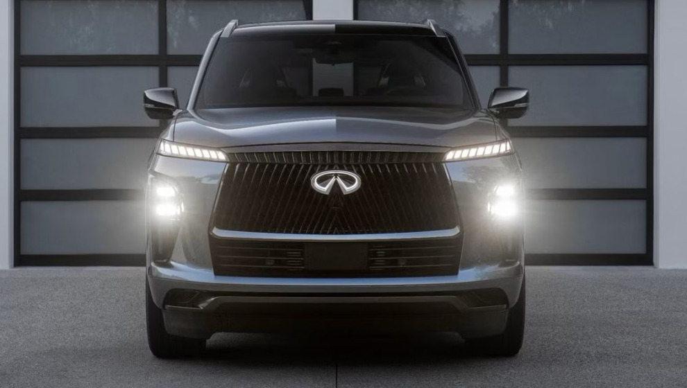 Infiniti вдвое сократила линейку кроссоверов. Что осталось у бренда?