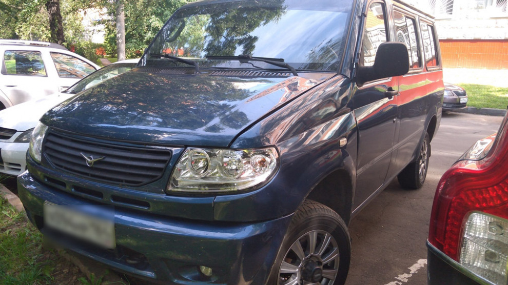 В московском дворе обнаружили уникальный прототип микроавтобуса УАЗ