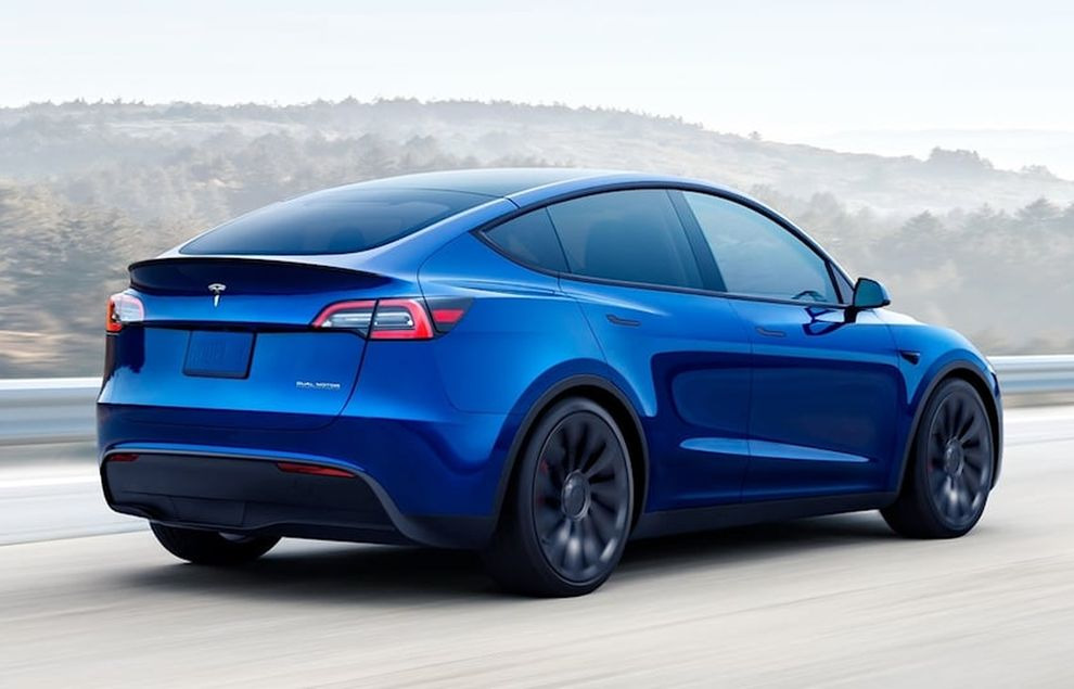 Инженеры Toyota назвали Tesla Model Y произведением искусства