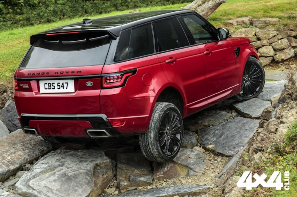 На обновленные Range Rover и Range Rover Sport назвали российские цены