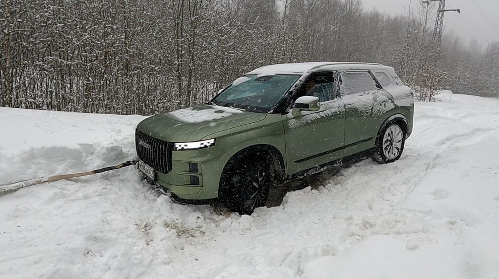 Дмитрий Леонтьев: Jaecoo J7 и Volvo XC90 весь день таскали друг друга... 
